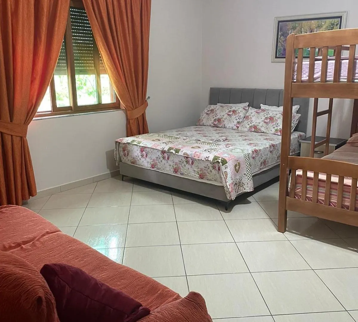 Konukevi Villa Nico - Rent Room Golem